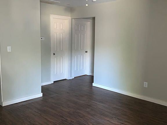 2nd image of 103 W Martin Luther King Blvd #6