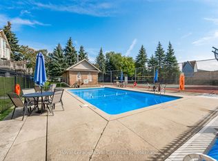 941 Gordon St #25, Guelph, ON N1G 4R9