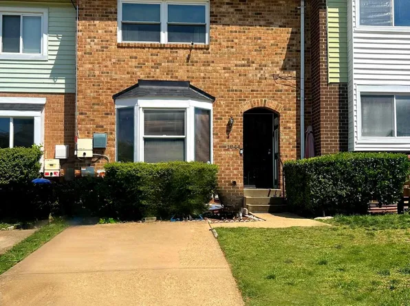 1944 Valley Ter SE, Washington, DC 20032