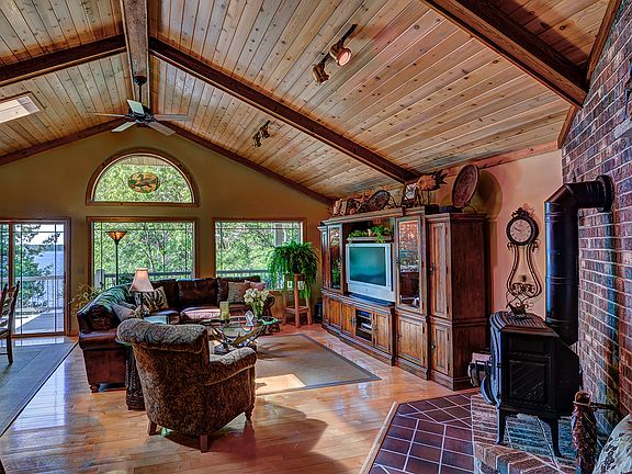 Upper level great room