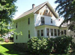 917 Poplar St, Windber, PA 15963