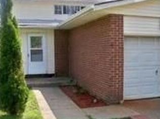 36 Highridge Ct, Franklin, OH 45005