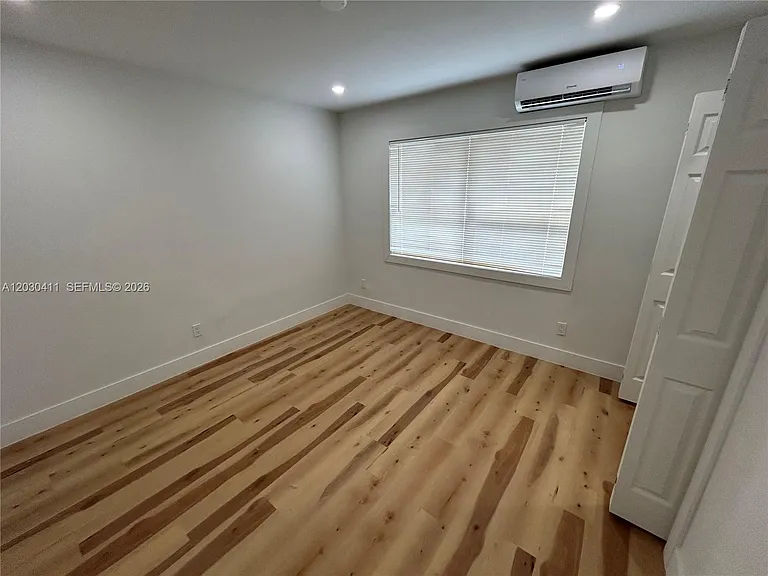 1838 McKinley St #1-3 — Photo 5