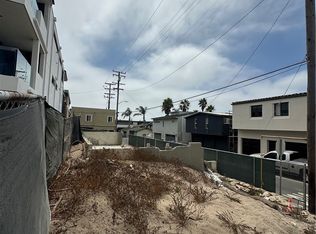 116 9th St #16, Manhattan Beach, CA 90266