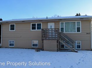 2617 9th Ave S, Grand Forks, ND 58201
