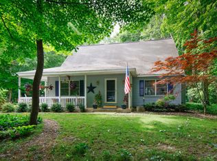 17091 Comanche Trl, Three Rivers, MI 49093