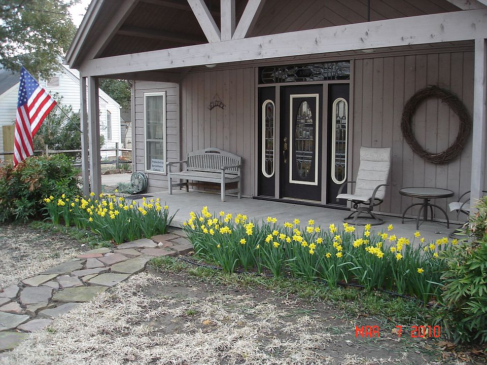 Front of house