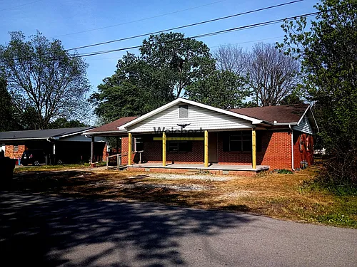 209 S 16th Ave Photo 1