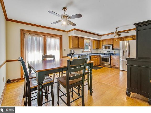 4th image of 508 Ponderosa Dr