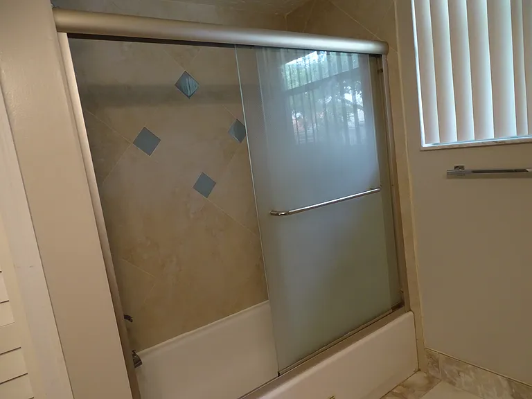 6325 Winding Lake Dr — Photo 26