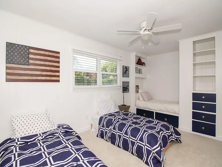 610 Honeysuckle Ln — Photo 25