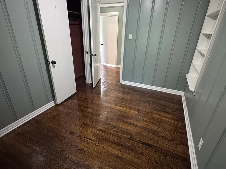 214 Randolph Ct — Photo 8