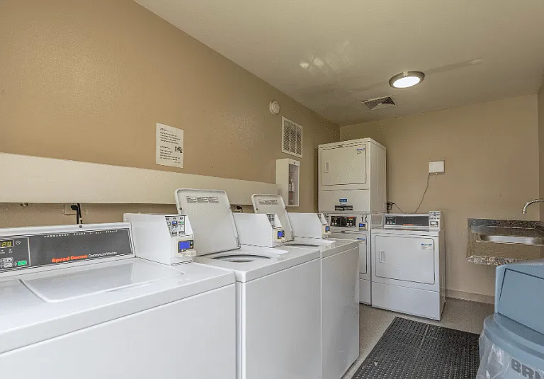 Ironstone Apartments — Photo 8