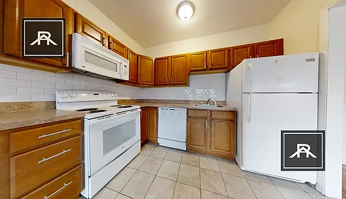 1133 Commonwealth Ave #5 Photo 1
