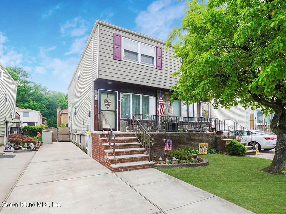 1st image of 42 Mulberry Ave