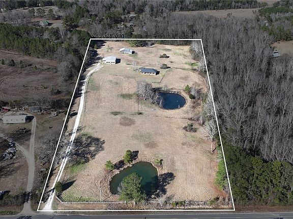 3rd image of 2672 Lee Road 44