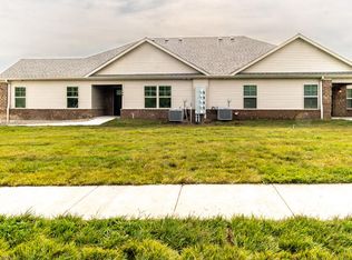 182 Garden Gate Dr, Berea, KY 40403