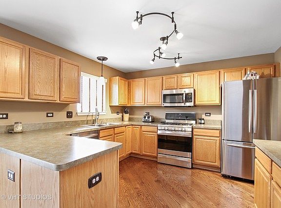 4th image of 2403 N Greystone Dr