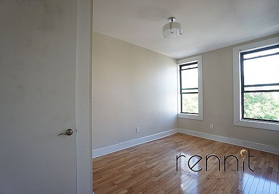 4th image of 334 Central Ave #3B