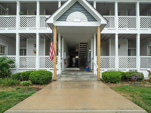 3rd image of 4312 S Bryant Ct APT 1