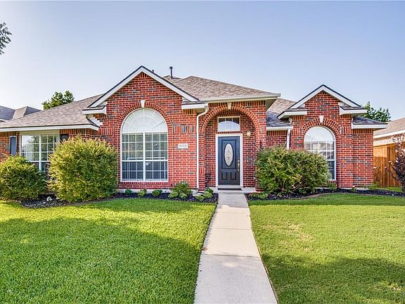2nd image of 2703 Bordeaux Dr