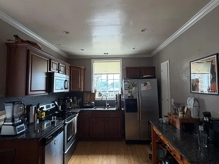 211 E Chase St #1 — Photo 19