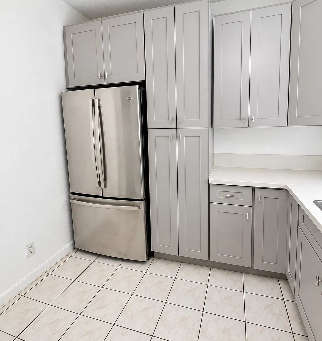 3 bed, 1.0 bath, $2,995 — Photo 1