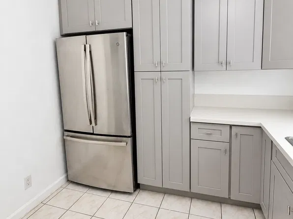433 W 126th St #435, Los Angeles, CA 90061