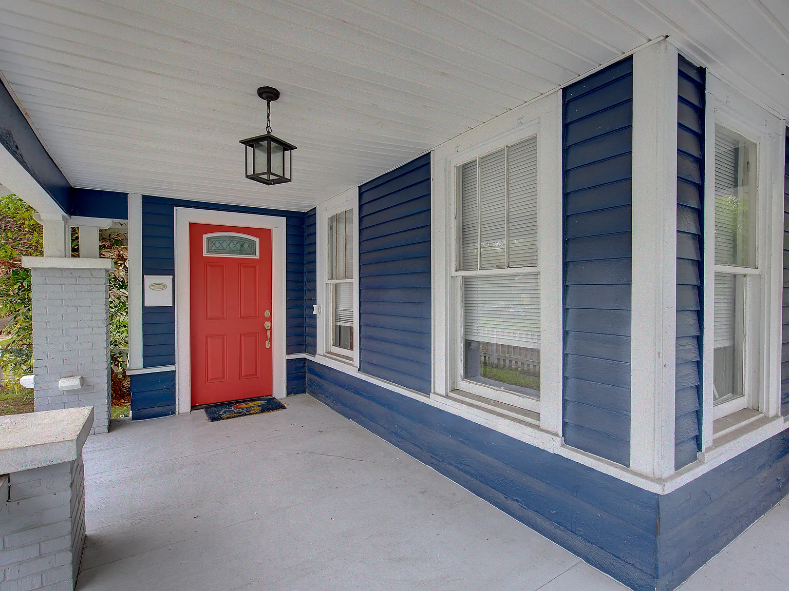 3 bed, 1090 sqft, $2,750 — Photo 3