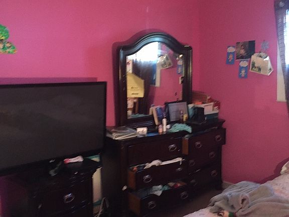 5th image of 322 N Blakemore Ave