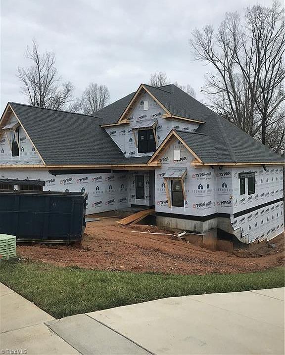 1st image of 5392 Summer Hill Ln