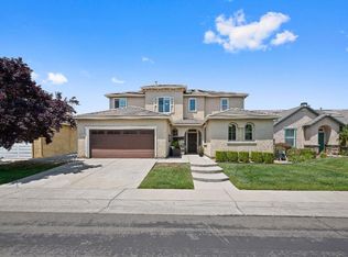 9713 Everbloom Way, Sacramento, CA 95829