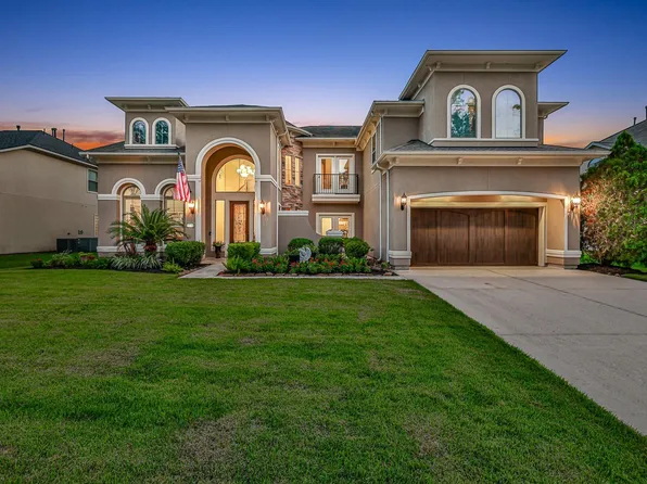 2814 S Cotswold Manor Dr, Kingwood, TX 77339