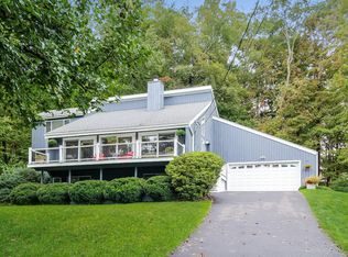 104 Beechwood Ave, Trumbull, CT 06611