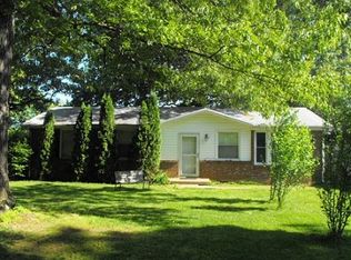 9980 W Green Cemetery Rd, Bon Aqua, TN 37025