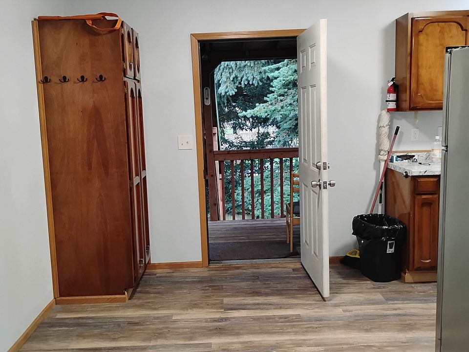 1st image of 4511 NE 40th Ave #B2