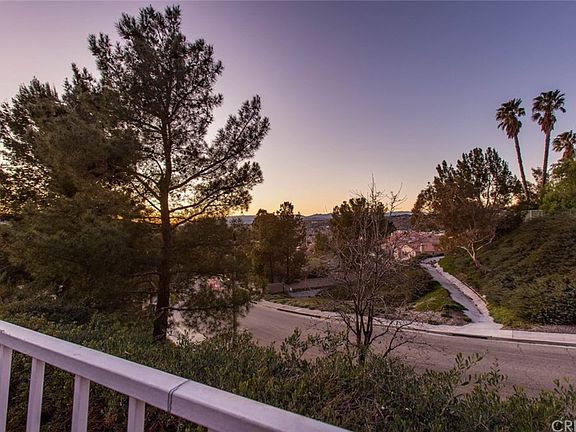 2nd image of 18614 Hilton Ct