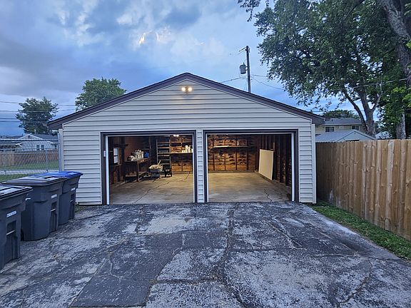 5th image of 3422 Avenue F #3422 & 3420