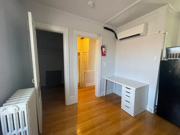7400 Rhode Island Ave #4, College Park, MD 20740