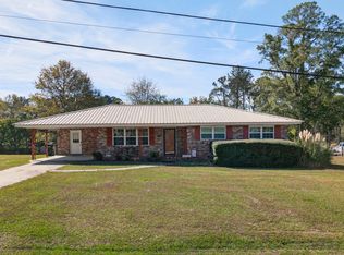 104 Azalea Ln, Reidsville, GA 30453