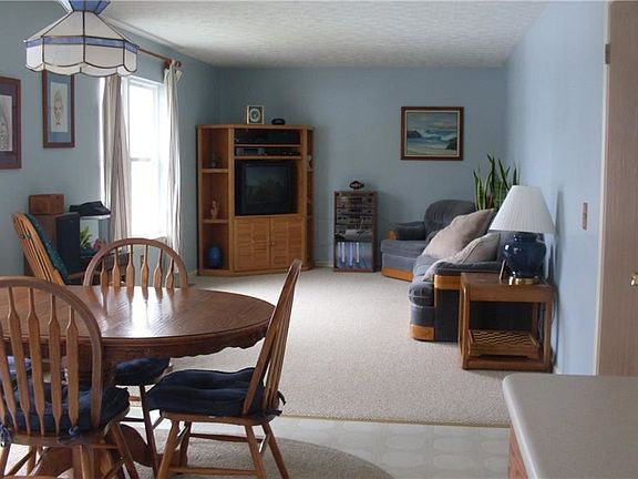 3rd image of 258 Alverstone Way
