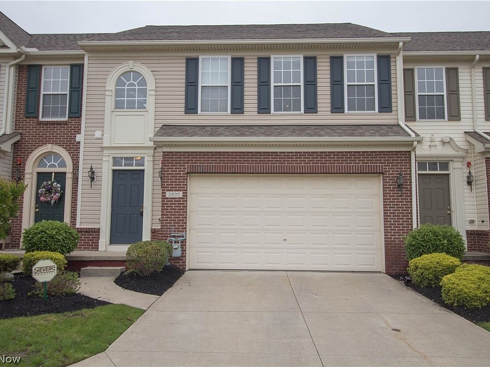 1st image of 2895 Stratford Way