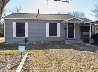 1004 Parkway St, Baytown, TX 77520