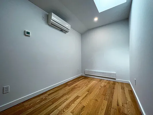 Rented by Corcoran | media 5