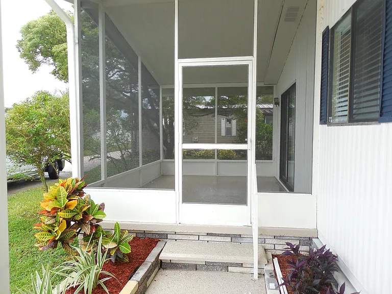 2055 S Floral Ave #50 — Photo 26
