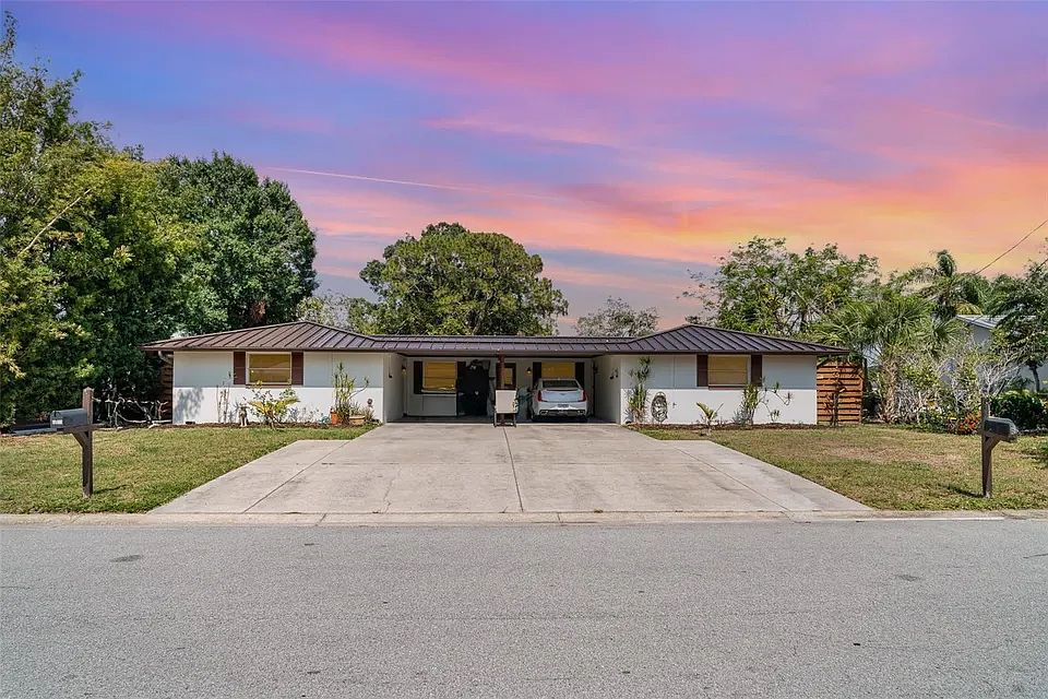 1st image of 3921 Marlborough Pl #3291