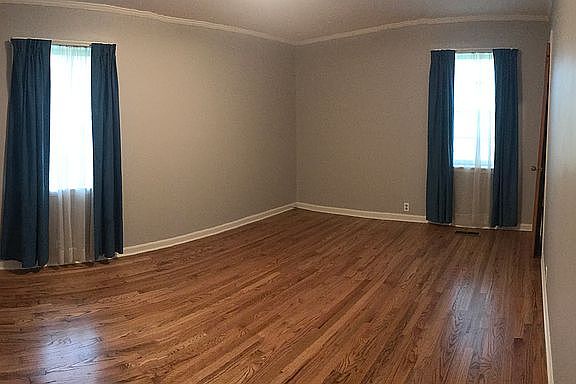 4th image of 405 Myers St