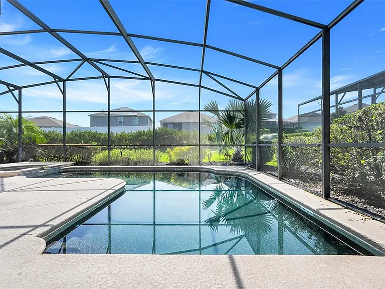 216 Montara Dr — Photo 32