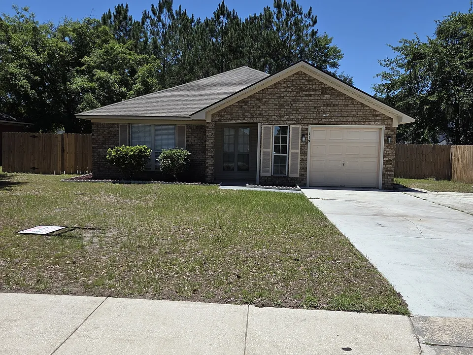 119 Wayfair Ln
