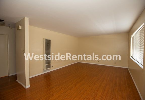 4th image of 1563 W 205th St